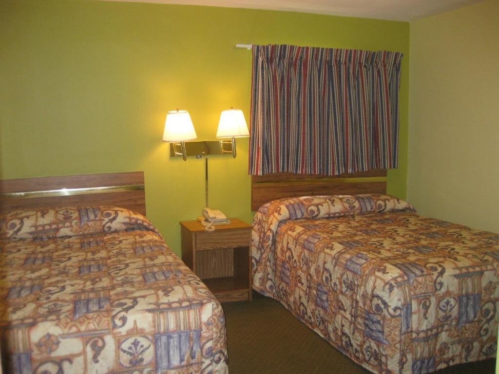 Budget Inn - Гейнсвилл Номер фото